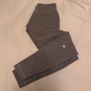 NWOT Lululemon Wunder Train High-Rise 28” Leggings